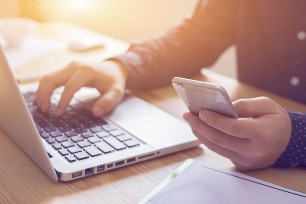Contact on laptop
